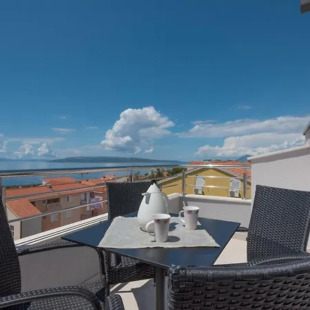 Vujcic Apartman *